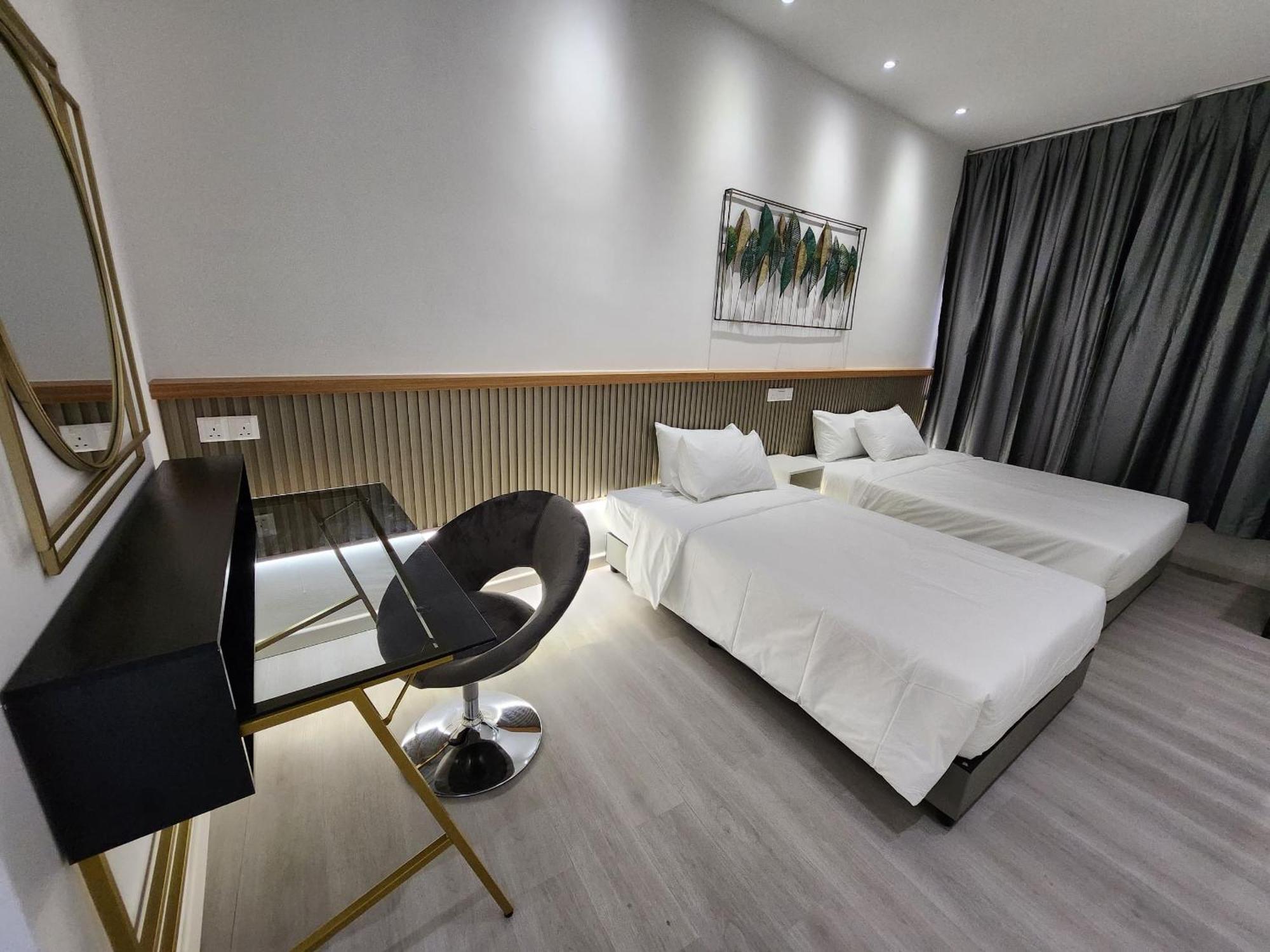 One Point Hotel Kuching Buitenkant foto
