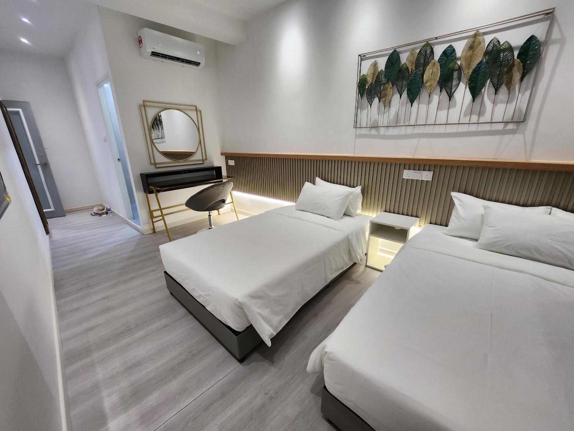 One Point Hotel Kuching Buitenkant foto