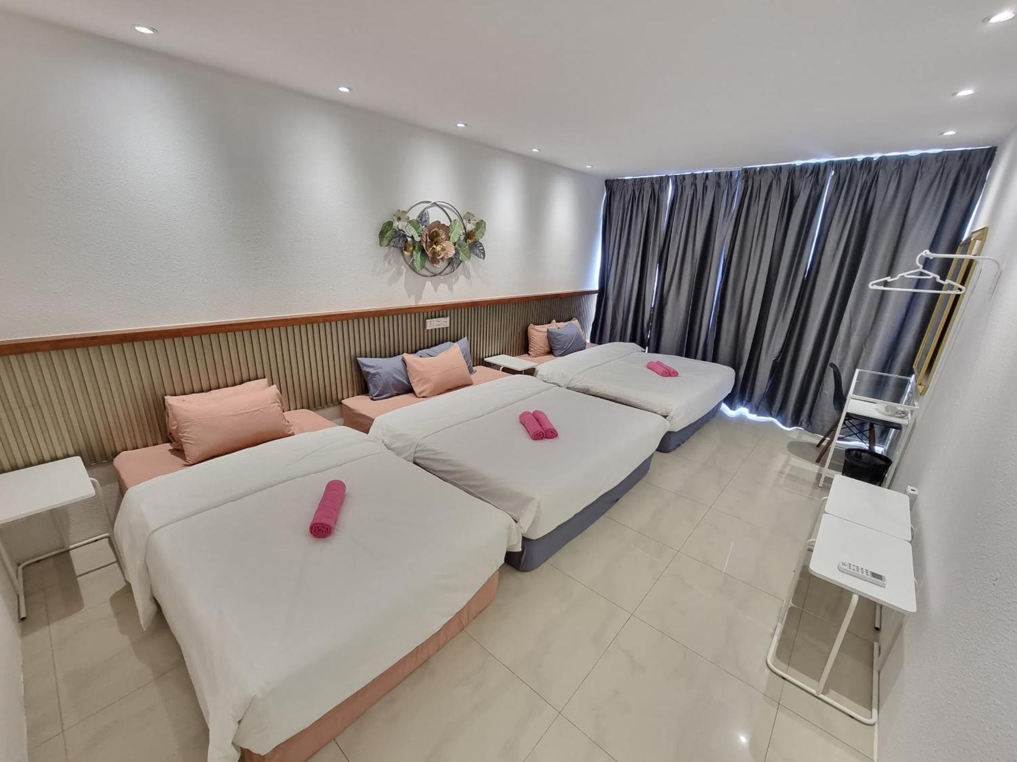 One Point Hotel Kuching Buitenkant foto