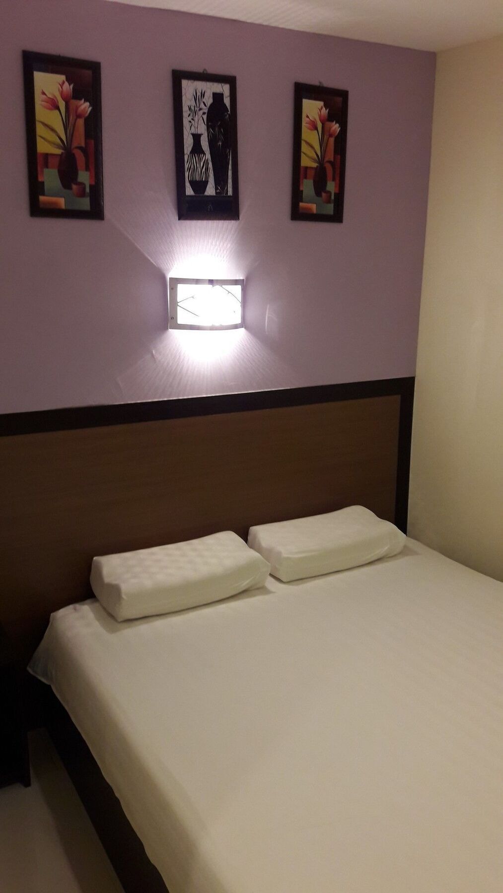 One Point Hotel Kuching Buitenkant foto